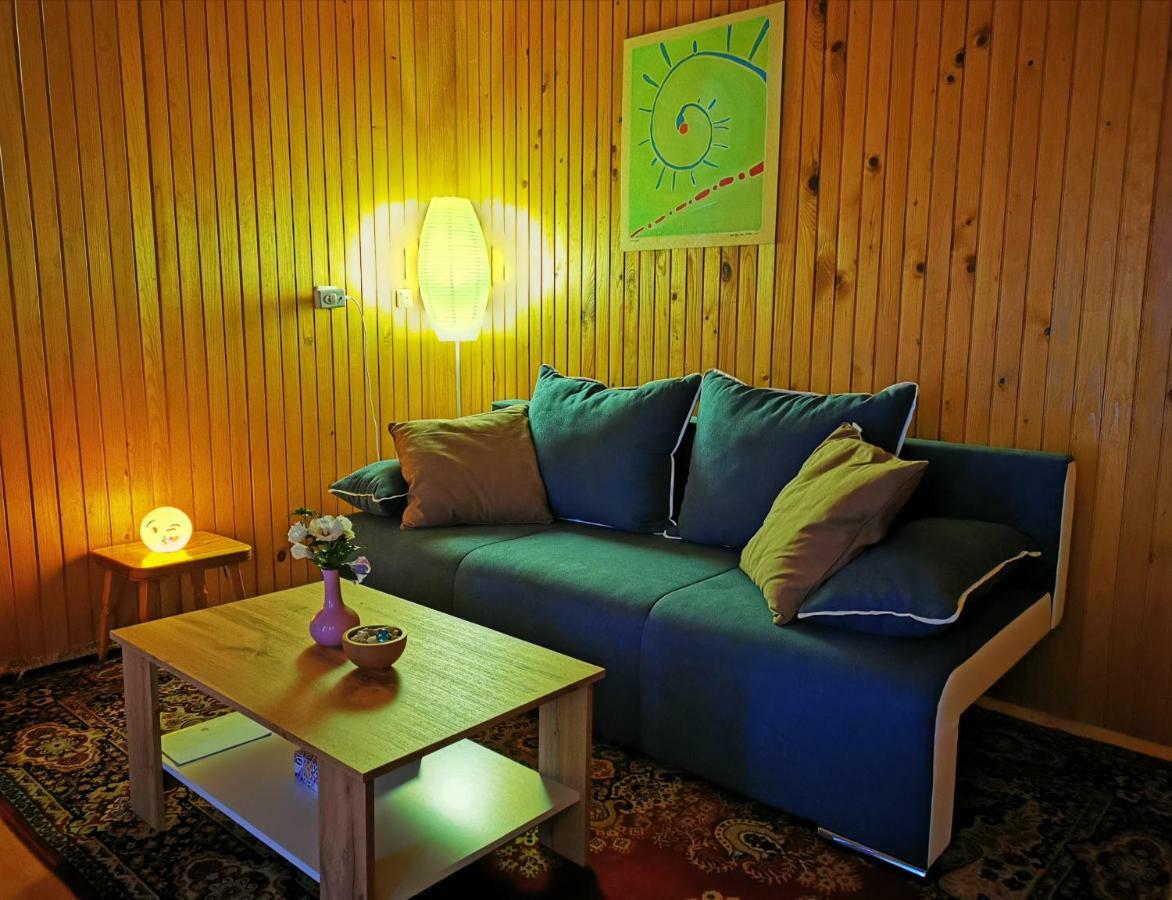 Merikotka - A Cozy Wooden Cottage, Slovenia Braslovce Exteriör bild